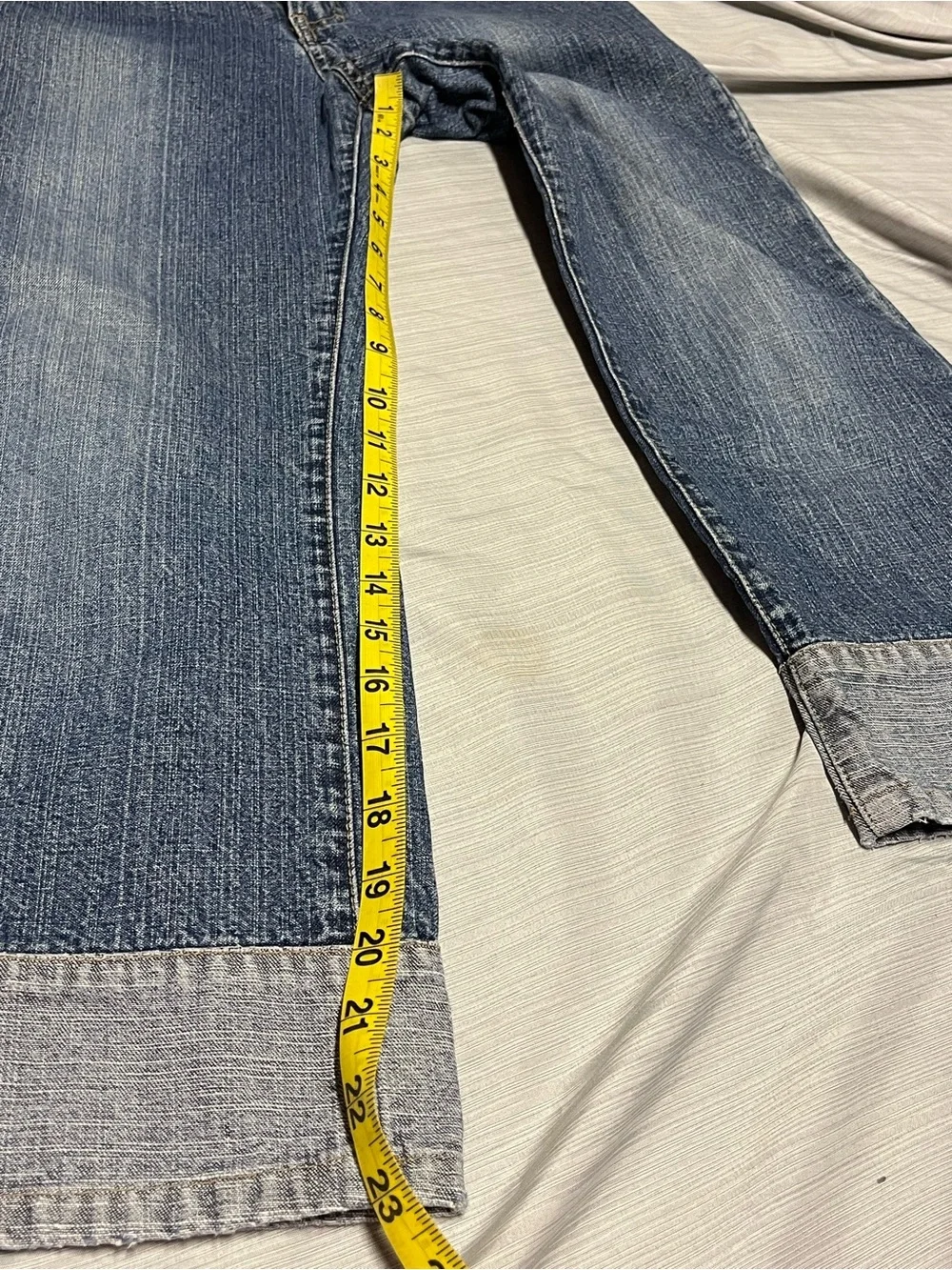 Y2K Unionbay Capri Jeans Womens 28 Cuffed Crop Denim Double Button Skater 2000s